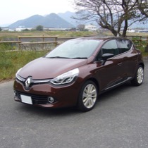 RENAULT ルノー  ルーテシア インテンス QUEST ウォームグレージュ