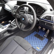 BMW BMW M235i FLAXY ブリリアントブルー
