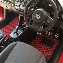 VW フォルクスワーゲン アップ FLAXY ブリリアントレッド