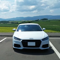 AUDI audi tt FLAXY ブリリアントレッド