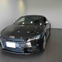 AUDI AUDI・TTS SISAL ホワイト／ブラック