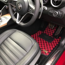 KARO装着事例 SISAL ALFA ROMEO ジュリアスーパー