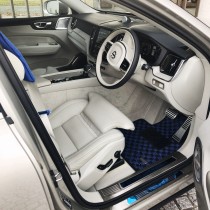 KARO装着事例 SISAL VOLVO ＸＣ６０