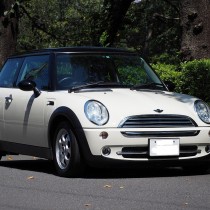 KARO装着事例 FLAXY BMW ＭＩＮＩ