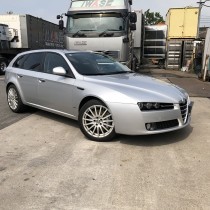 KARO装着事例 SISAL ALFA ROMEO １５９