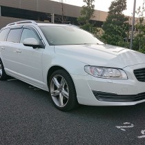 KARO装着事例 FLAXY VOLVO Ｖ７０