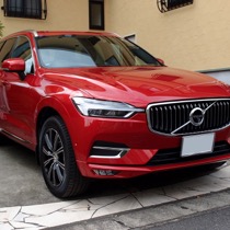 VOLVO VOLVO　XC60 FLAXY ブリリアントベージュ