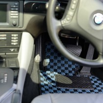 KARO装着事例 SISAL BMW ５シリーズ