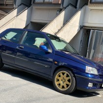 KARO装着事例 SISAL RENAULT クリオ