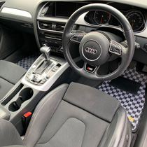 KARO装着事例 SISAL AUDI Ａ４アバント