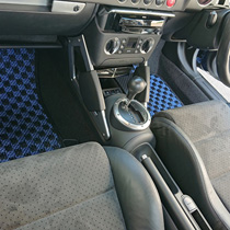 KARO装着事例 SISAL AUDI ＴＴ