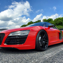 KARO装着事例 SISAL AUDI R8