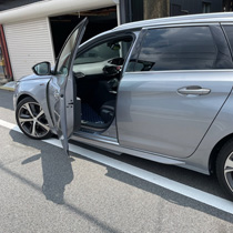 KARO装着事例 SISAL PEUGEOT ３０８ＳＷ