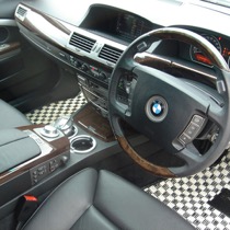 KARO装着事例 SISAL BMW　7シリーズ