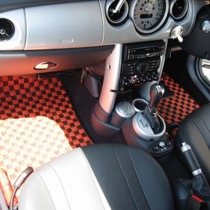 KARO装着事例 SISAL BMW MINI