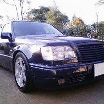 KARO装着事例 SISAL MERCEDES BENZ　Eクラス