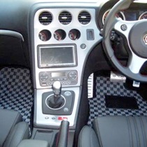 KARO装着事例 SISAL ALFA ROMEO １５９