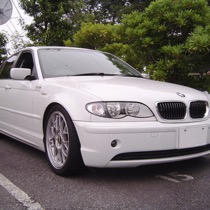 KARO装着事例 FLAXY BMW ３シリーズ