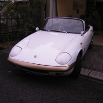 KARO装着事例 KRONE LOTUS エラン