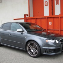 KARO装着事例 SISAL AUDI ＲＳ４