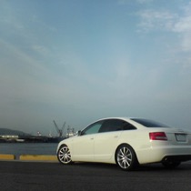 KARO装着事例 SISAL AUDI A6