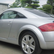 KARO装着事例 FLAXY AUDI 　TT