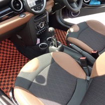 KARO装着事例 SISAL BMW　ＭＩＮＩ