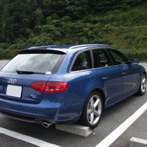 KARO装着事例 ＳＩＳＡＬ AUDI　Ａ４アバント