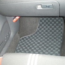 KARO装着事例 QUEST VOLKSWAGEN　ゴルフ６