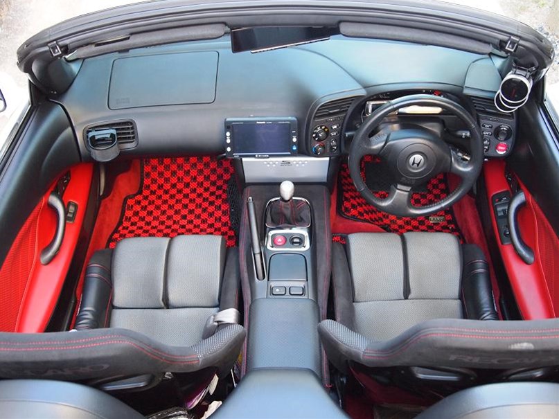 KARO カロ フロアマット クエスト ホンダ S2000 H13年9月〜H21年9月 1612 送料無料(一部地域除く) ホンダ S2000 | ホンダ | 装着例 | KARO | オーダーメイド カーマット