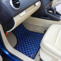 KARO装着事例 SISAL AUDI　Ａ３