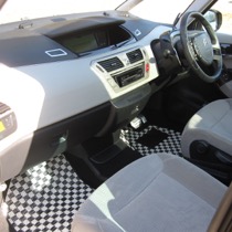 KARO装着事例 SISAL CITROEN　Ｃ４ピカソ