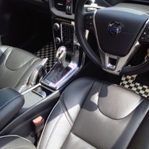 KARO装着事例 SISAL VOLVO　Ｖ４０