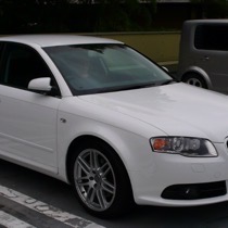 KARO装着事例 KRONE AUDI　Ａ４