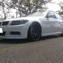 KARO装着事例 SISAL BMW　３シリーズ