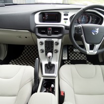 KARO装着事例 SISAL VOLVO　Ｖ４０