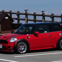 KARO装着事例 QUEST BMW　ＭＩＮＩ