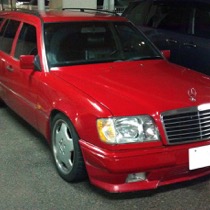 KARO装着事例 WOOLY MERCEDES BENZ　300ＴＥ