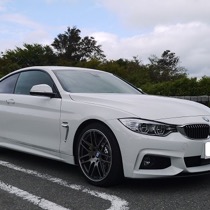 KARO装着事例 FLAXY BMW　４シリーズ