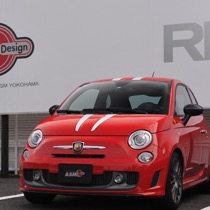 KARO装着事例 SISAL FIAT　ABARTH695 Tributo Ferrari